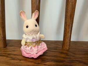 Calico Critters Hopscotch Rabbit Sister Fashion Dress